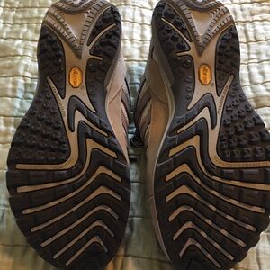 Ladies Merrell brand hiking shoes Siren Sport 3